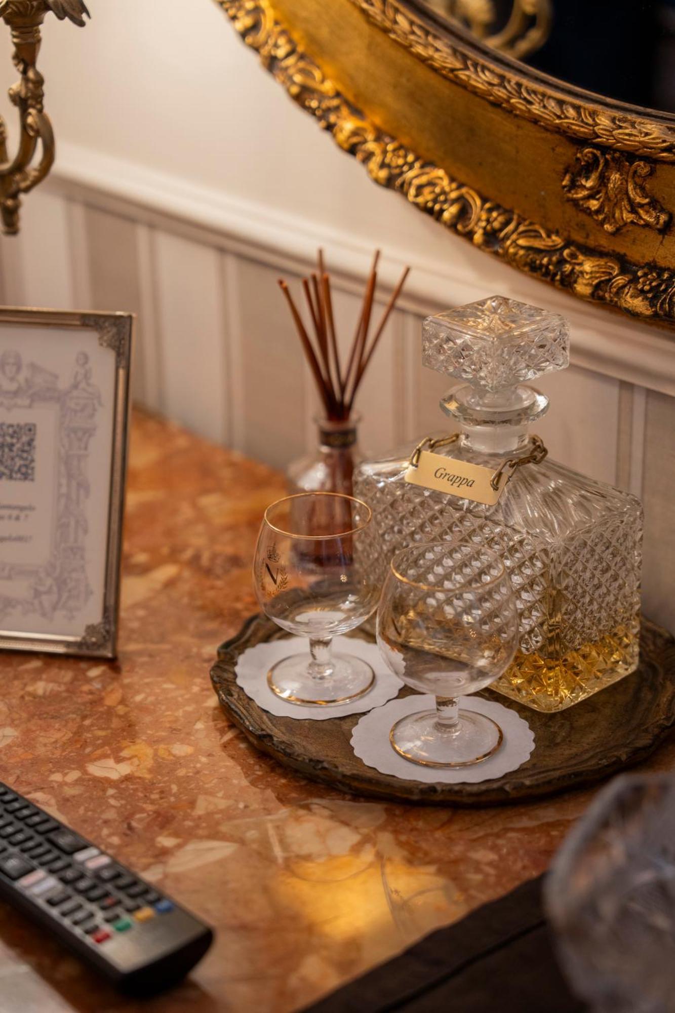 Casa Santangelo Suites Salerno Zewnętrze zdjęcie