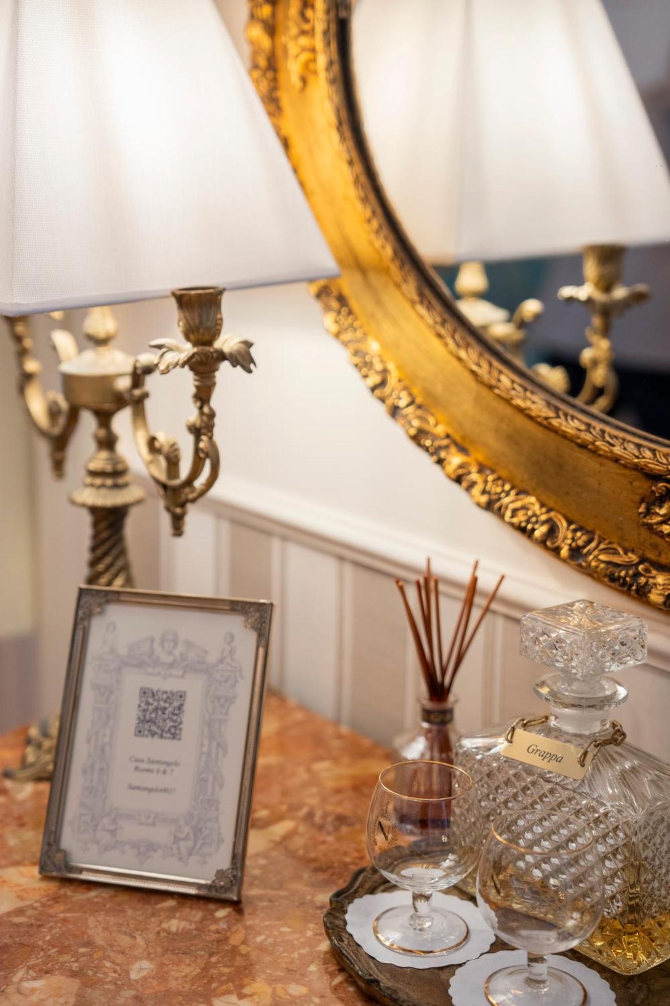 Casa Santangelo Suites Salerno Zewnętrze zdjęcie