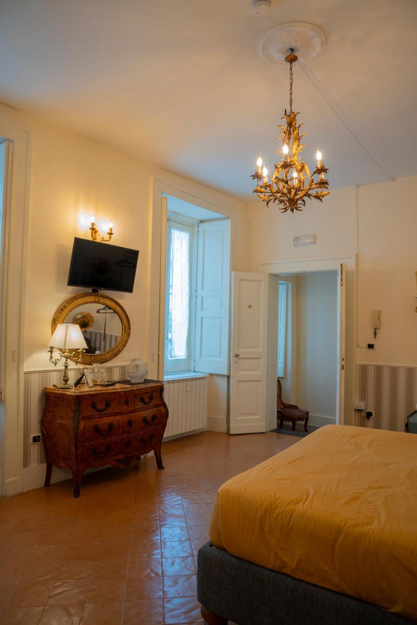 Casa Santangelo Suites Salerno Zewnętrze zdjęcie