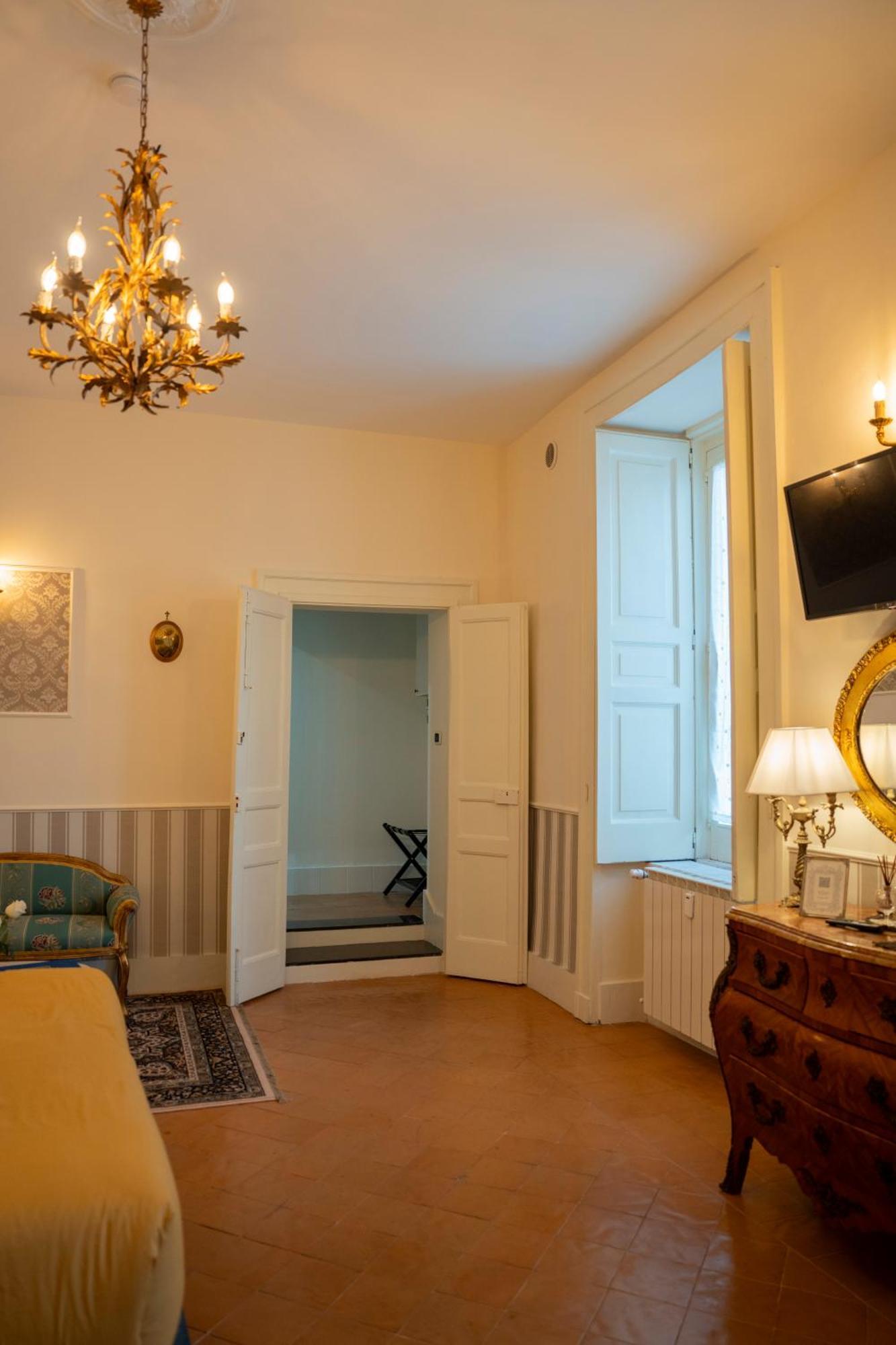 Casa Santangelo Suites Salerno Zewnętrze zdjęcie